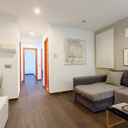 ברצלונה Housalia Corsega - Apartment 3 Bedrooms Next To Sagrada Familia מראה חיצוני תמונה