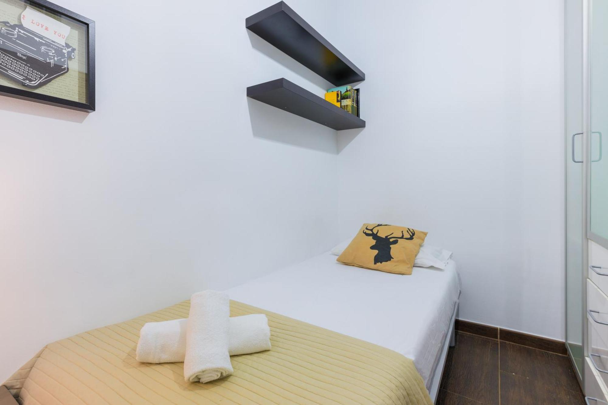 ברצלונה Housalia Corsega - Apartment 3 Bedrooms Next To Sagrada Familia מראה חיצוני תמונה