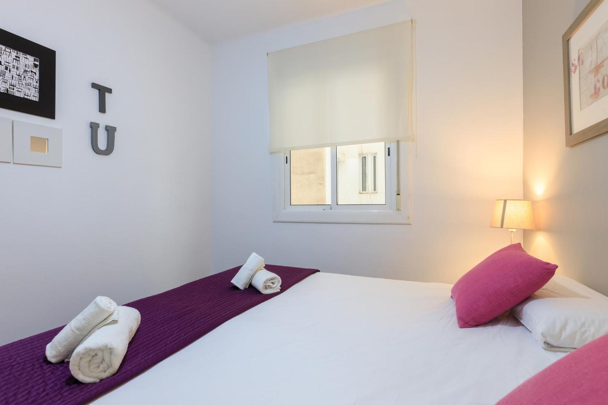 ברצלונה Housalia Corsega - Apartment 3 Bedrooms Next To Sagrada Familia מראה חיצוני תמונה