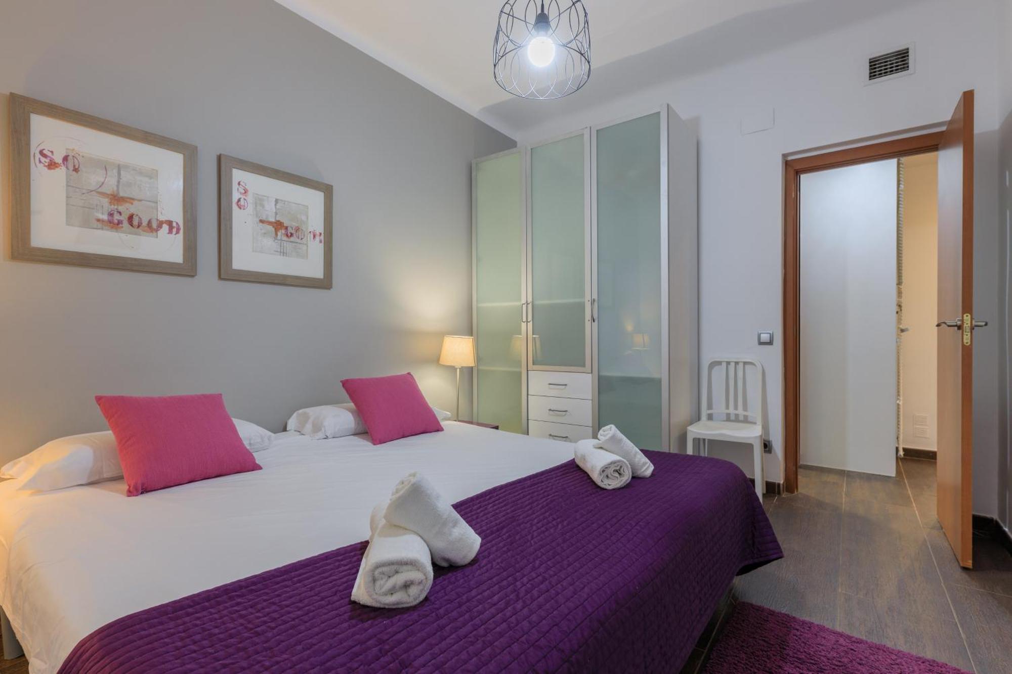 ברצלונה Housalia Corsega - Apartment 3 Bedrooms Next To Sagrada Familia מראה חיצוני תמונה